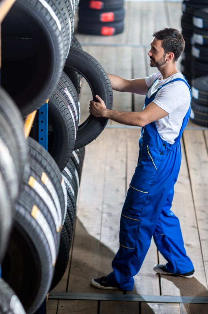 24 hr Tyre Fitting, MOT Testing & Servicing | Worthing | Rustington